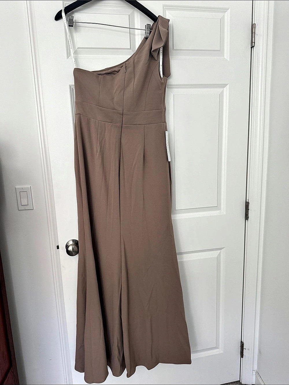 Azazie Rinna Taupe Mermaid One Shoulder Stretch Crepe Dress Size 14 NWT